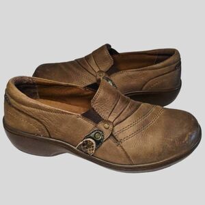 Aravon Danielle Leather Clogs Women’s 7.5D Brown Stone Wide Comfort Work Shoes